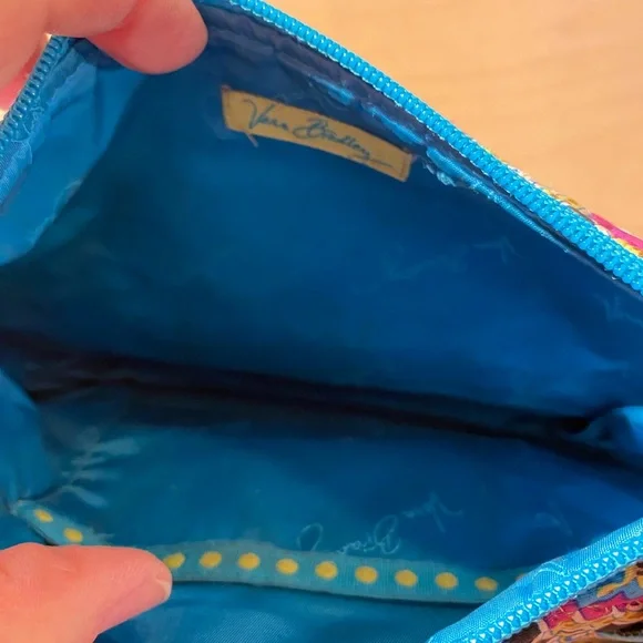 Vera Bradley Mini Handbag (LM) - Picture 8 of 9